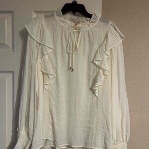 Entro Cream Ruffle Blouse